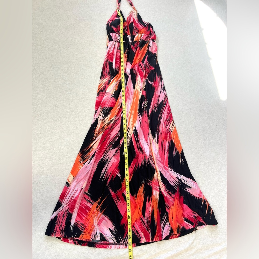 Vibrant Halter Maxi Dress in Pink and Black - Picture 5 of 7